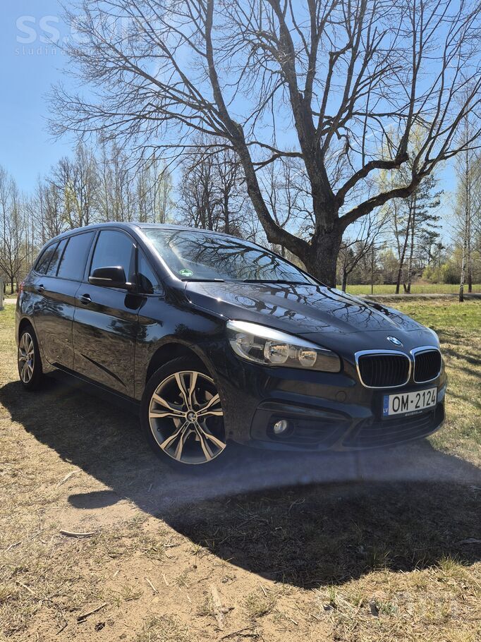 BMW 216