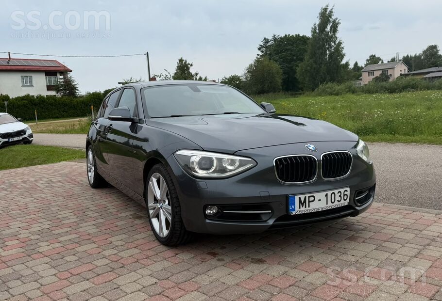 BMW 120