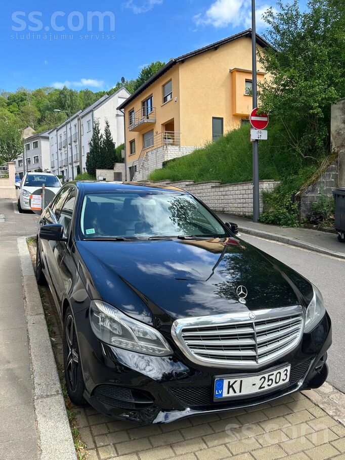 Mercedes E200