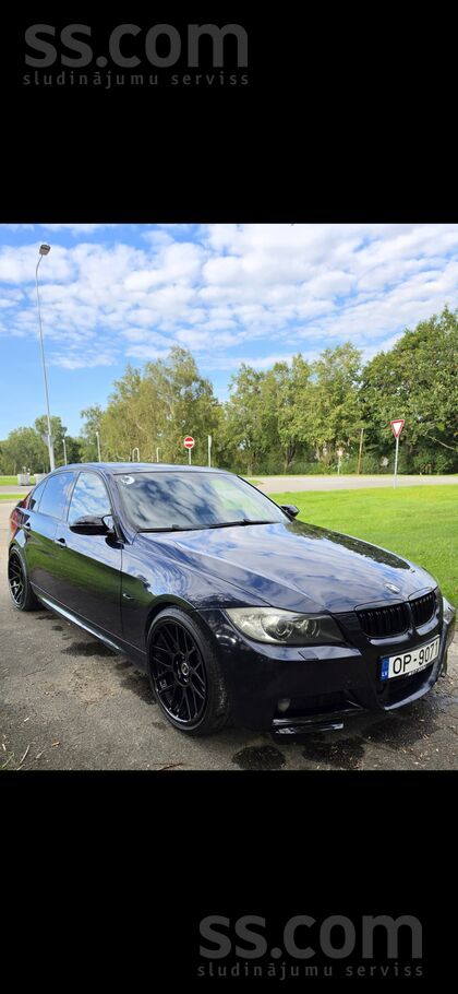 BMW 335