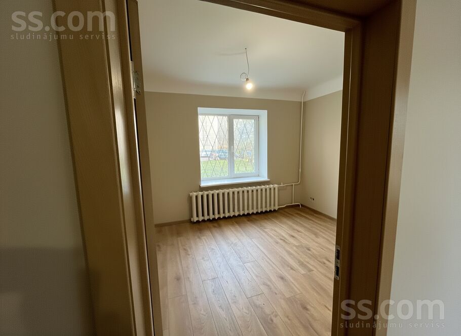 Property thumbnail 2