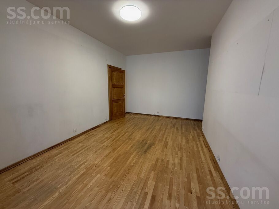 Property thumbnail 4