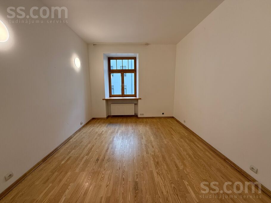 Property thumbnail 7