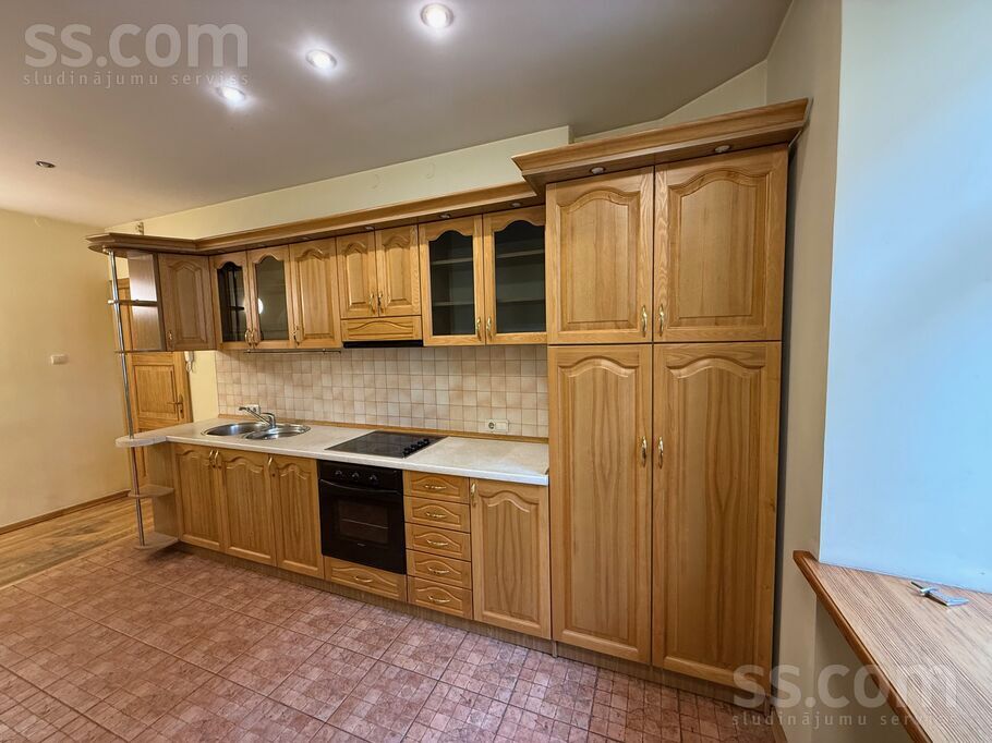 Property thumbnail 10