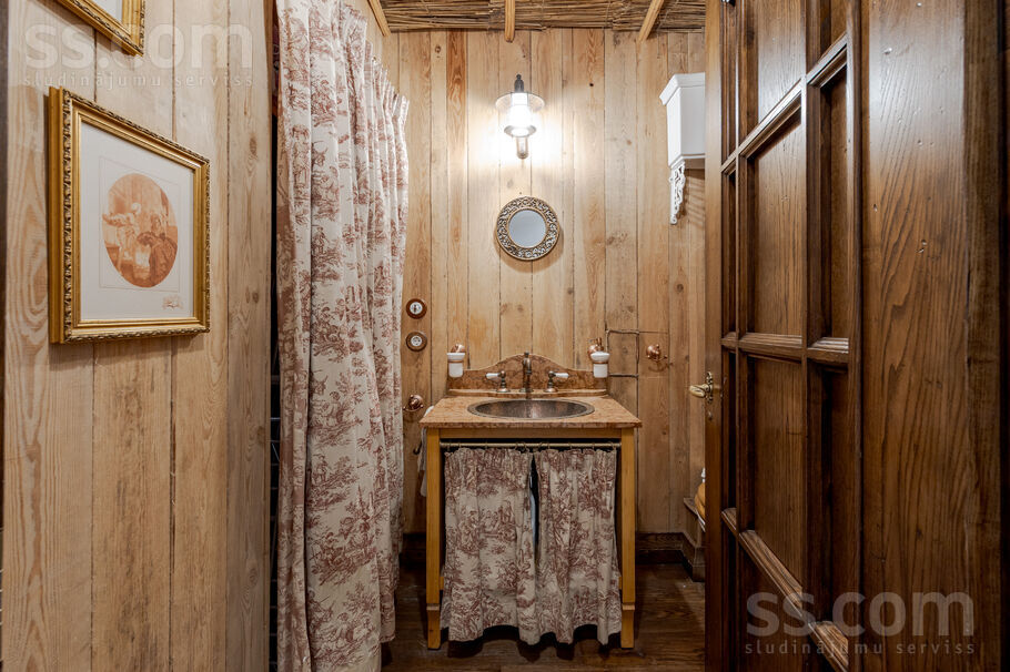 Property thumbnail 7