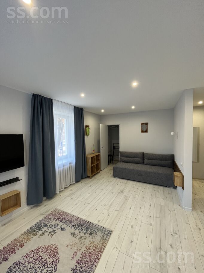 Property thumbnail 2