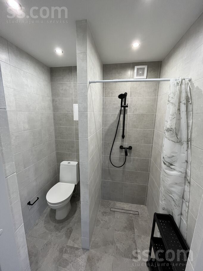 Property thumbnail 9