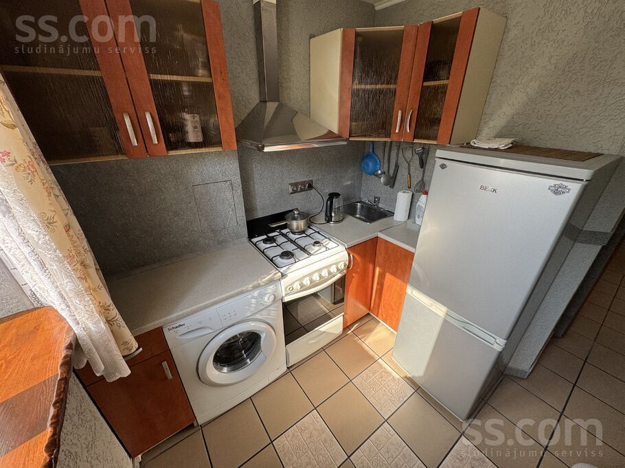 Property thumbnail 2