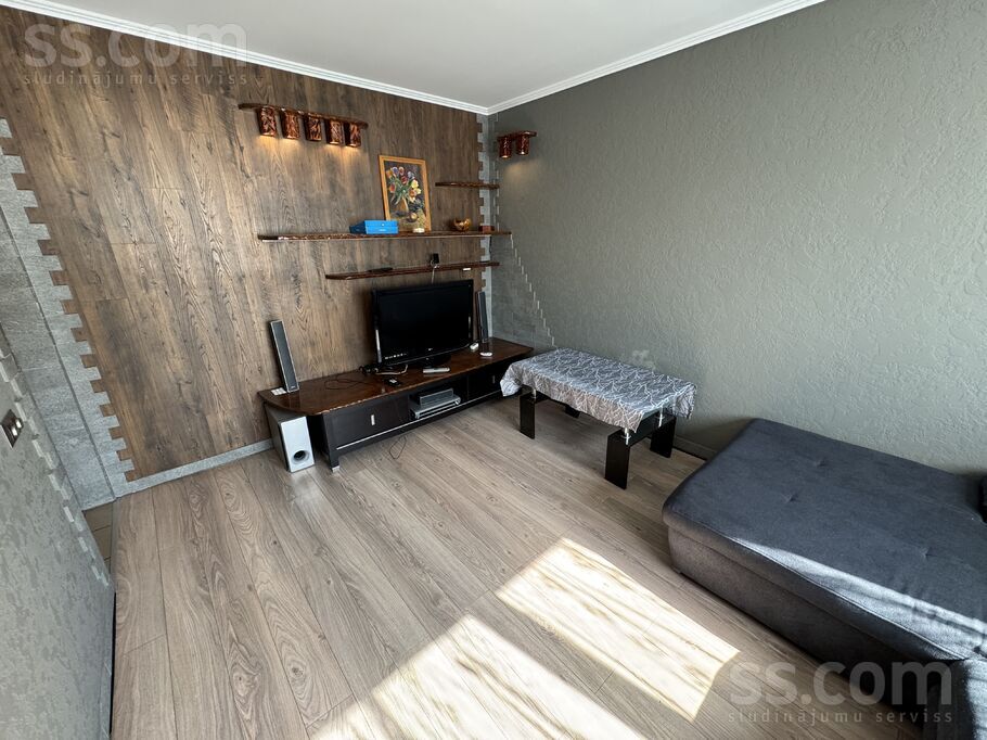 Property thumbnail 9